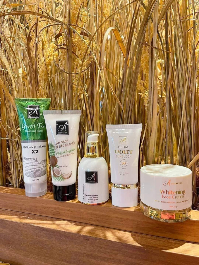 Trọn bộ dưỡng trắng da mặt A Cosmetics