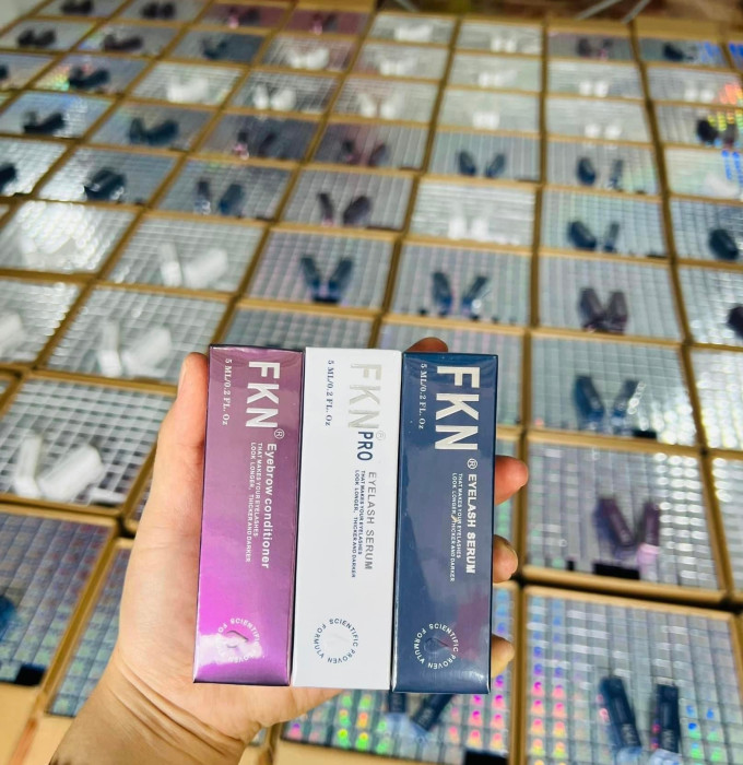 Dưỡng Mi FKN – Serum Dưỡng Mi Dài, Dày Và Cong Vút Tự Nhiên