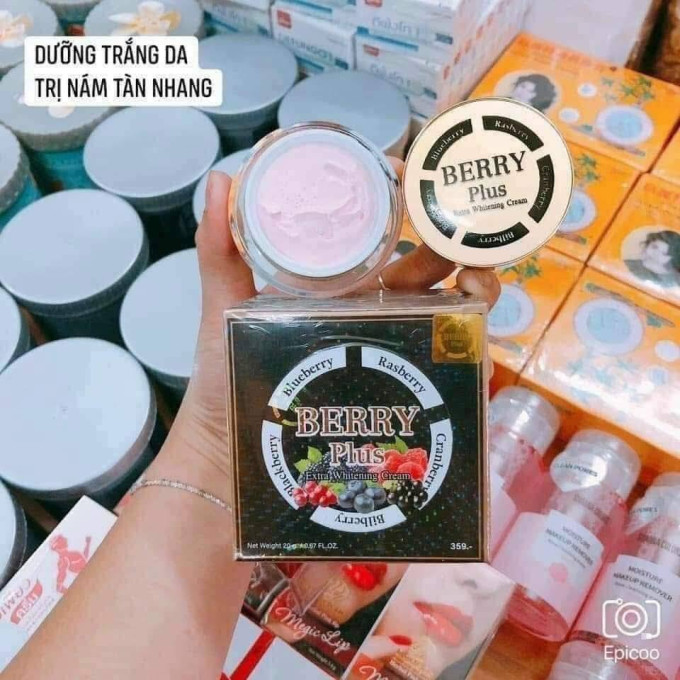 Kem Trị Nám Berry Plus – Giải pháp hỗ trợ mờ nám an toàn từ Thái Lan