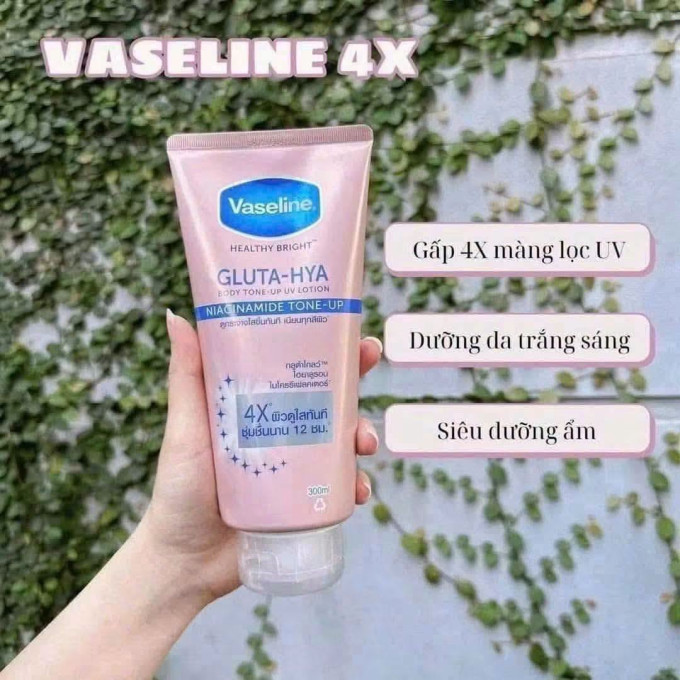 Dưỡng thể Vaseline 4X dưỡng trắng da an toàn