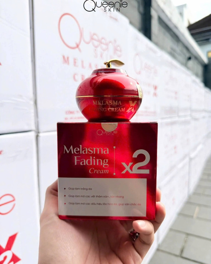 Đặt mua kem nám Queenie Skin chính hãng