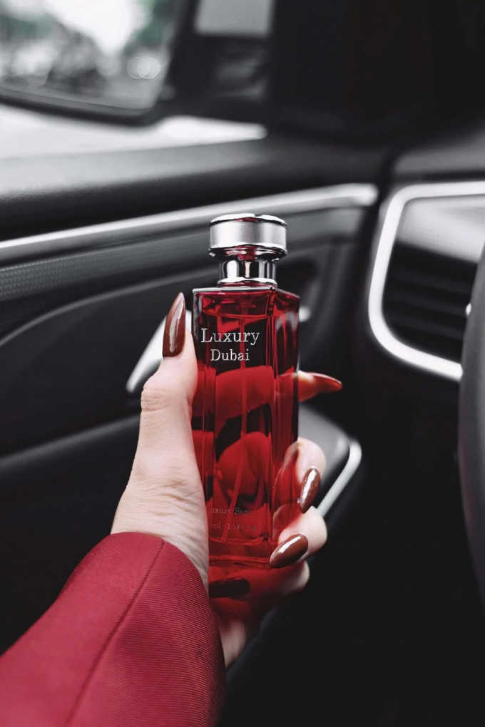 Cách dùng Nước Hoa Luxury Dubai Sexy